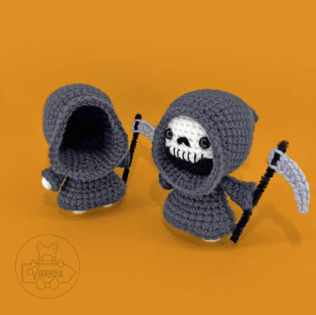 Mini Grim Reaper crochet pattern for a small Halloween amigurumi decoration. Click to learn more!